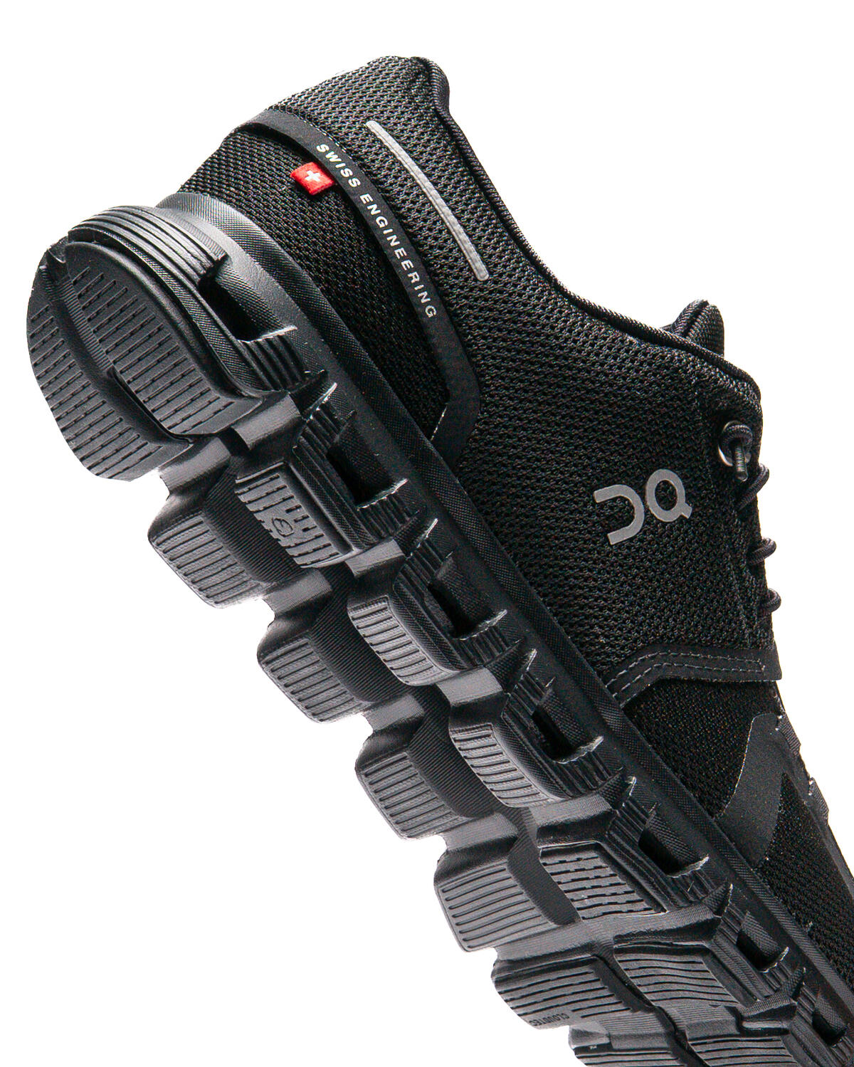 On Running WMNS Cloud 6 - Black - Image 26