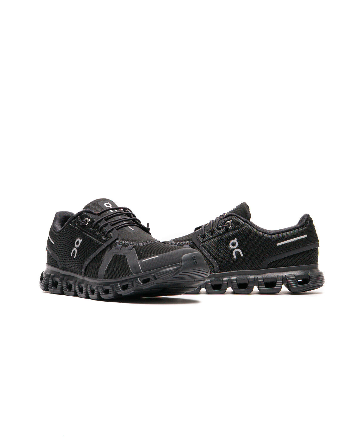On Running Cloud 6 - Black - Image 36
