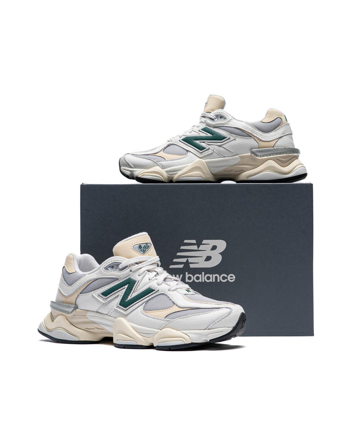 New Balance 9060 Calcium - Image 31