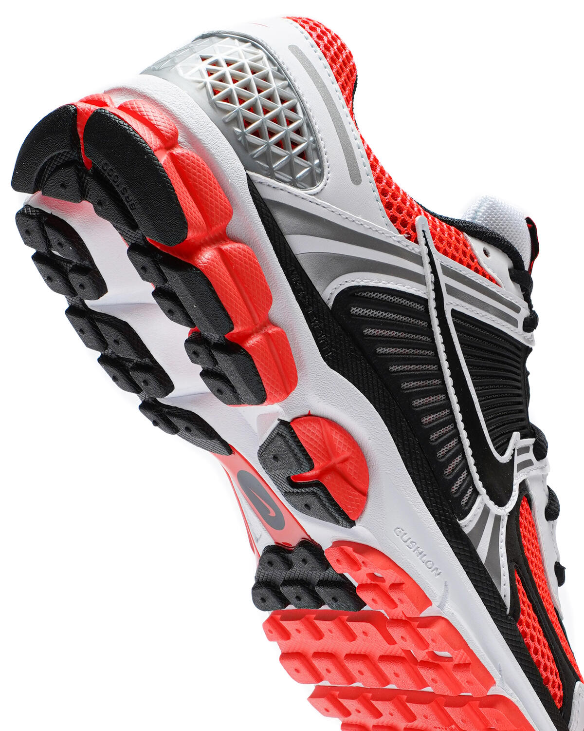Nike Vomero 5 Bright Crimson/Black/Glacier Ice - Image 29