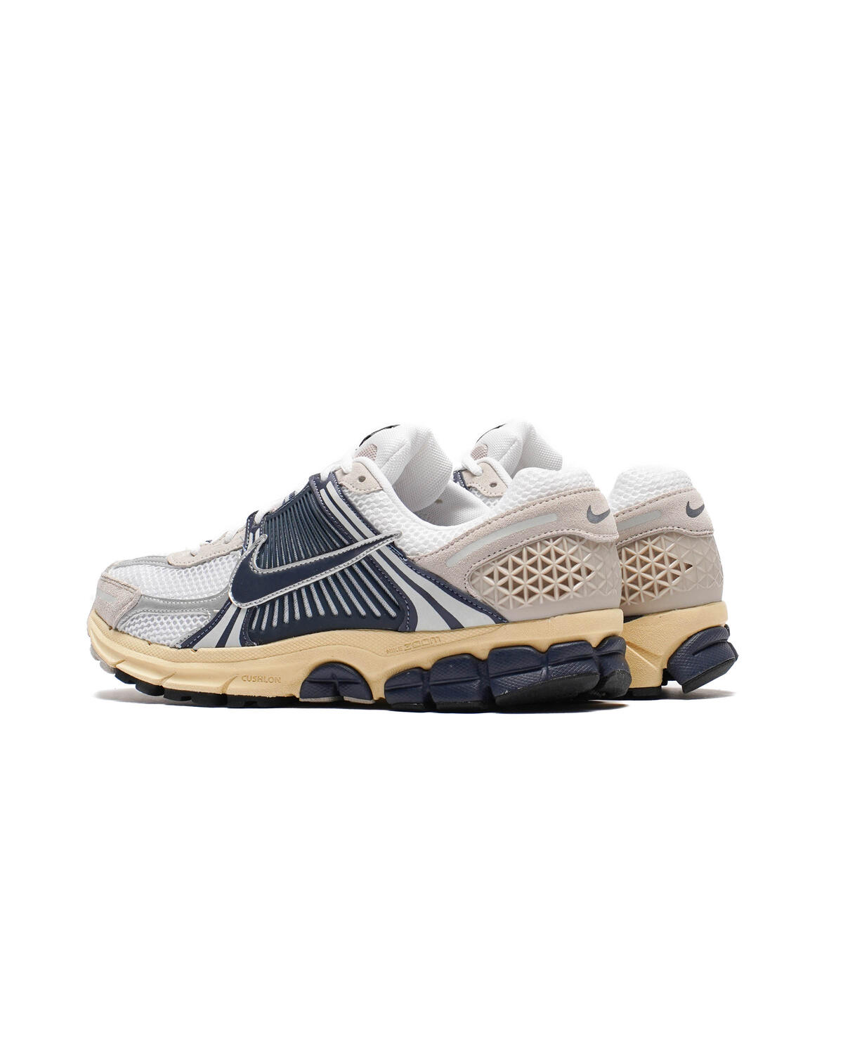 Nike Zoom Vomero 5 White/Thunder Blue-Cream - Image 37