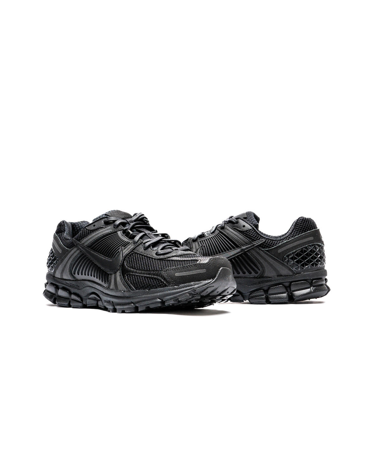Nike Zoom Vomero 5 Black - Image 55