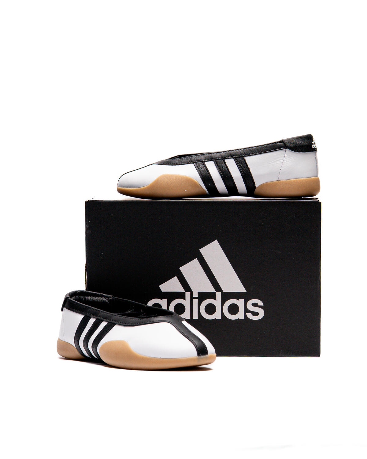 adidas Taekwondo Mei Ballet White / Core Black / Gum (Women's) - Image 35