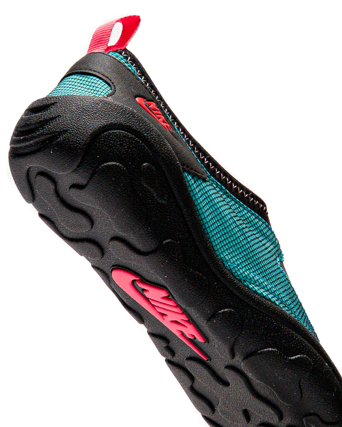 Nike Aqua Turf 'Turbo Green / Black / Washed Coral / Team Scarlet' - Image 12