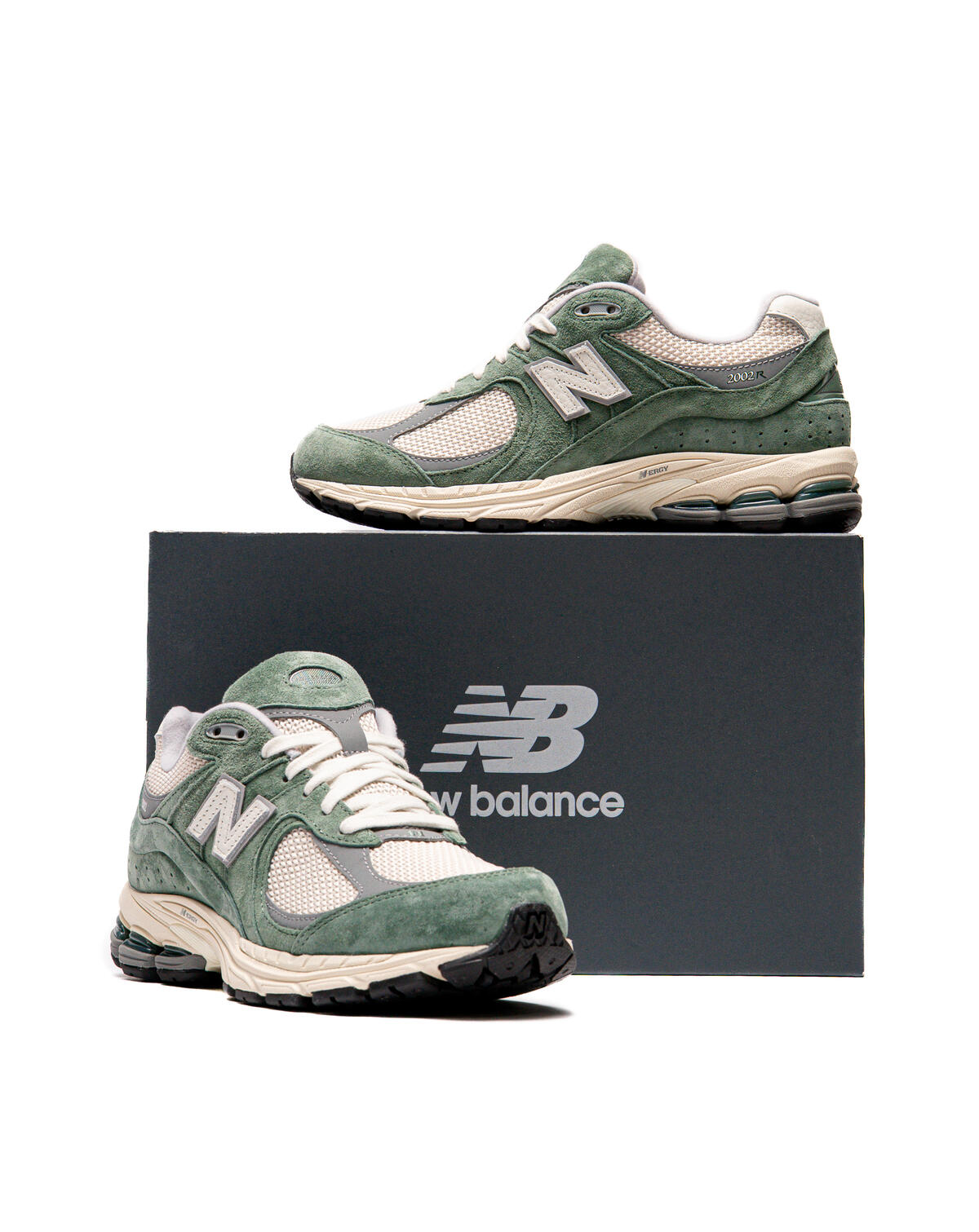 New Balance 2002R Dark Juniper / Linen - Image 7