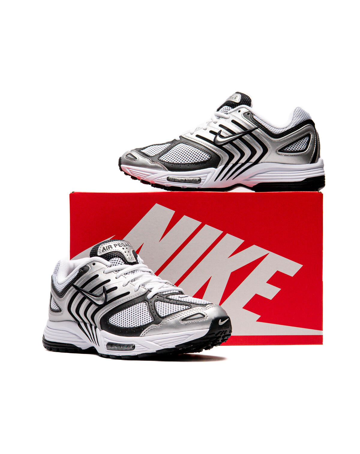 Nike Air Pegasus 2005 Metallic Silver - Image 24