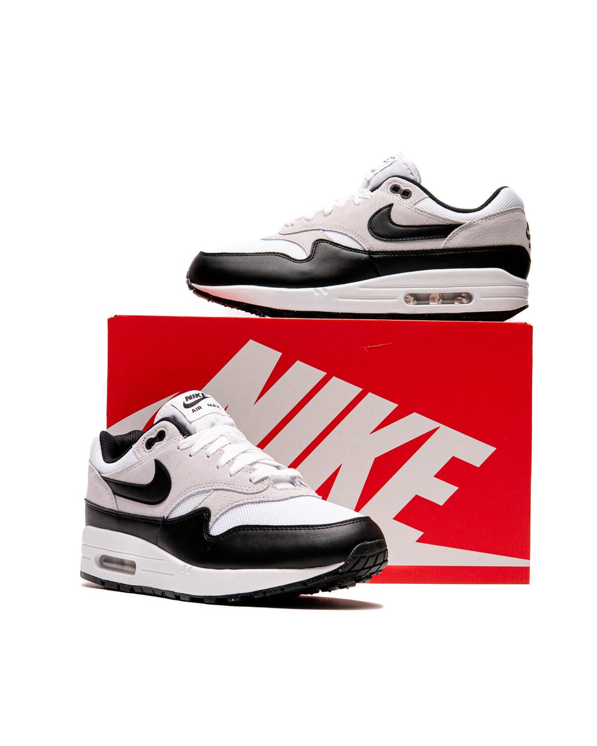 Nike Air Max 1 Essential White Pure Platinum Black. SIZE 9.5 - FZ5808-102 Air Max 1 Essential  main image 3
