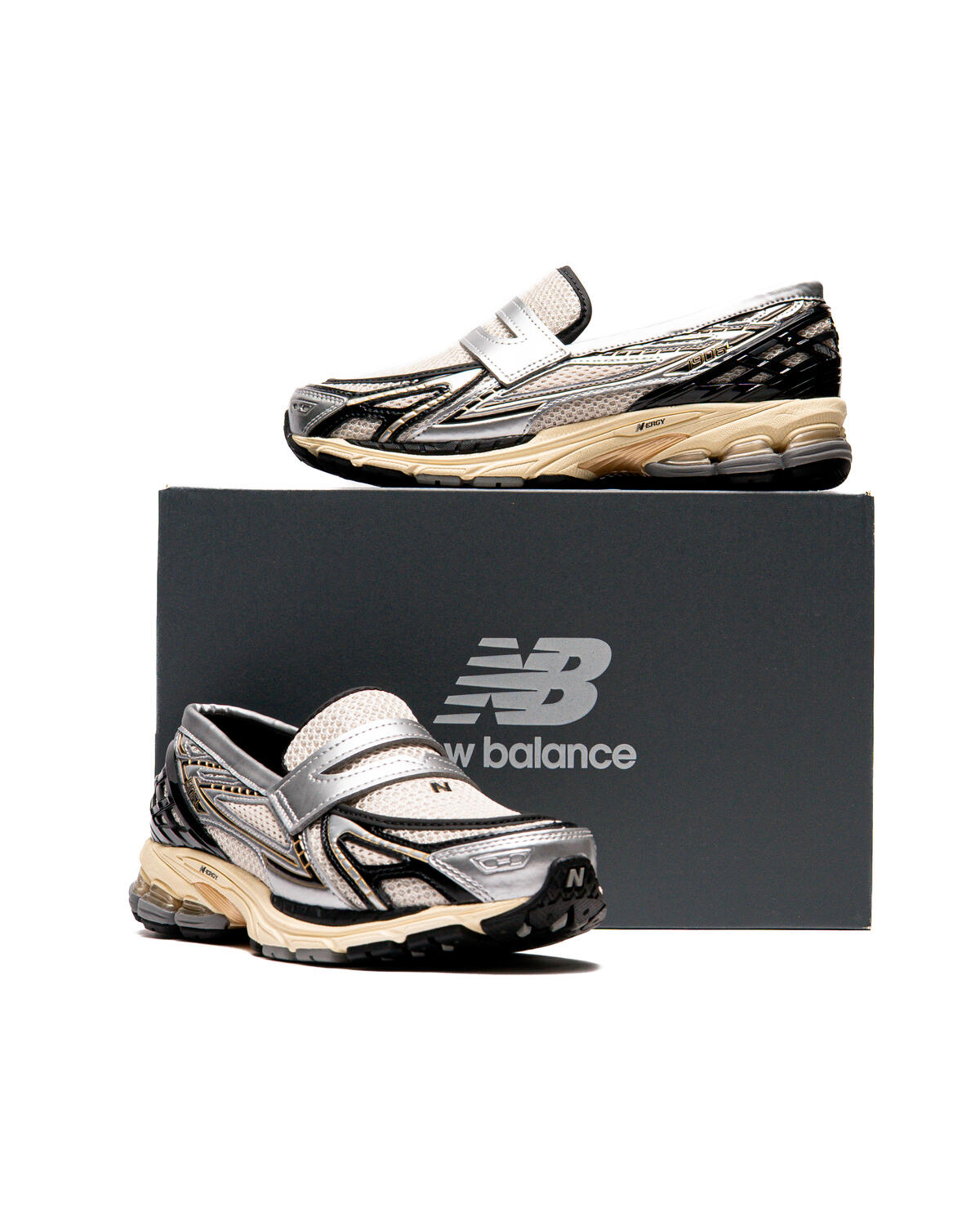 New Balance 1906L Silver Metallic Cream Loafers - Image 27