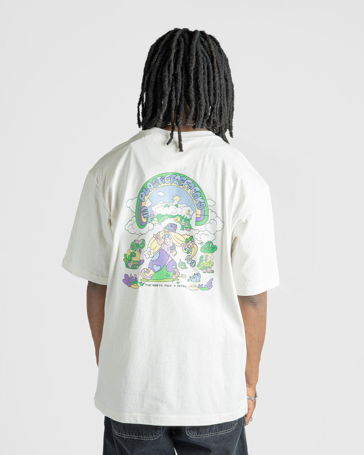 The North Face Unisex SS Clean Trails Oversized Tee - Image 5