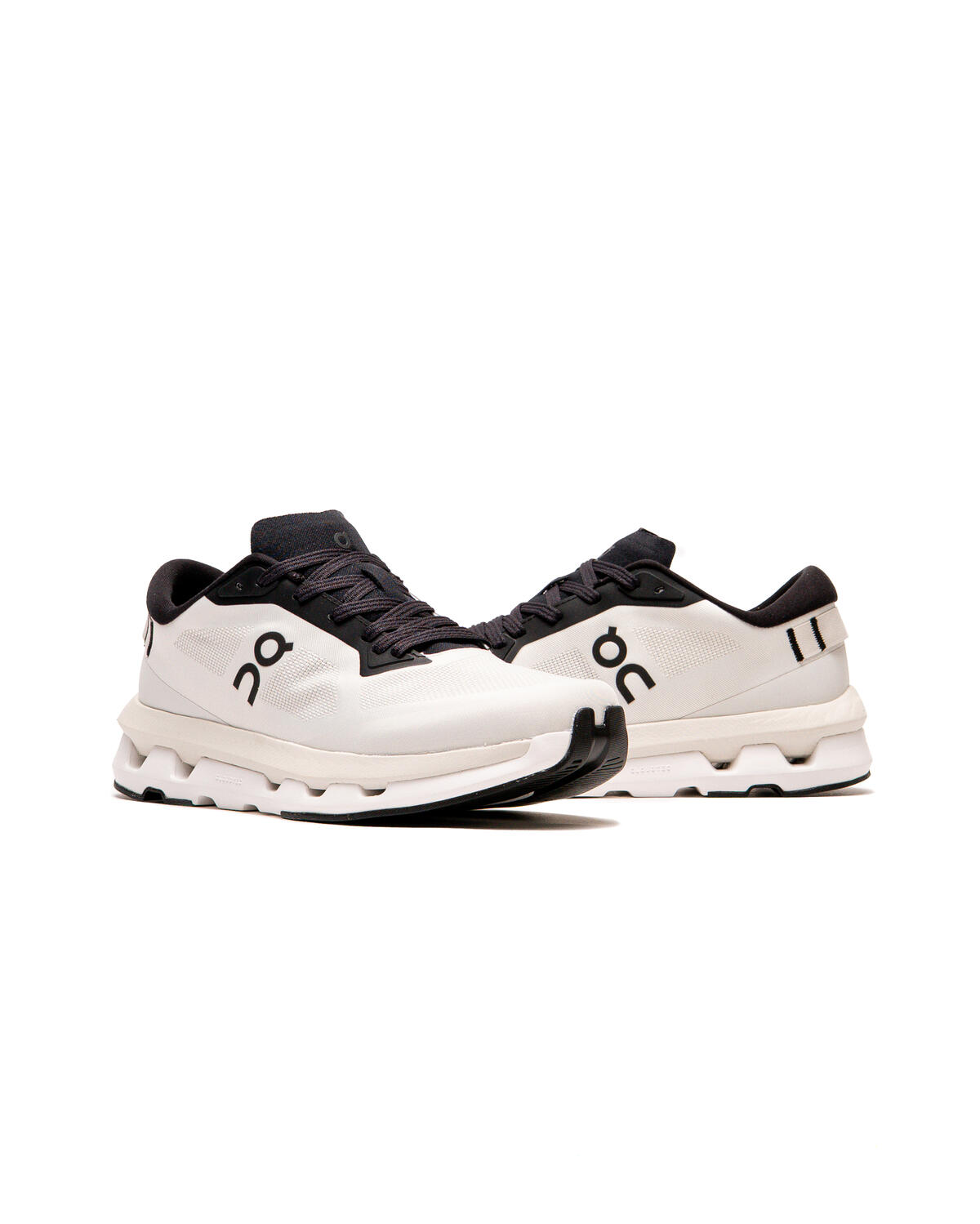 On Running Cloudzone - Ice / Black (Women's) - Image 42