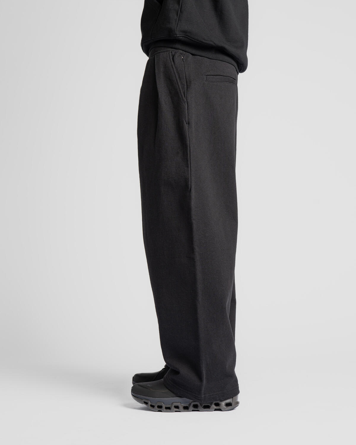 Beams Balloon Sweat Pants - Image 5