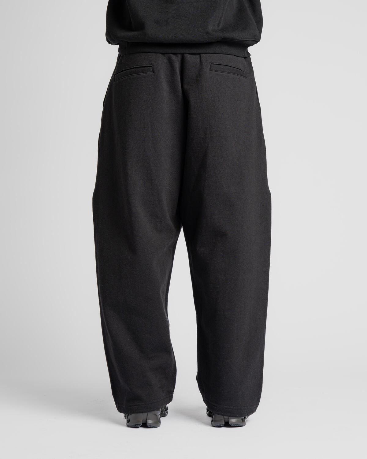 Beams Balloon Sweat Pants - Image 6