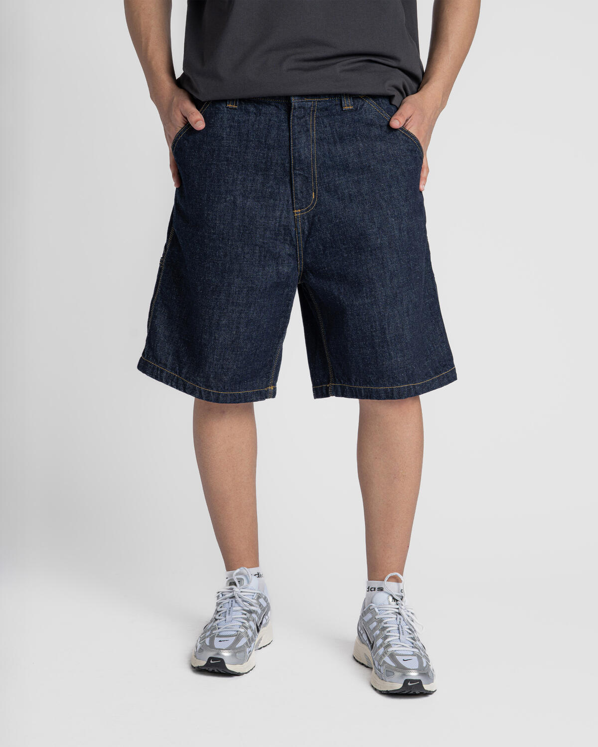 Carhartt WIP OG Single Knee Short - Image 4