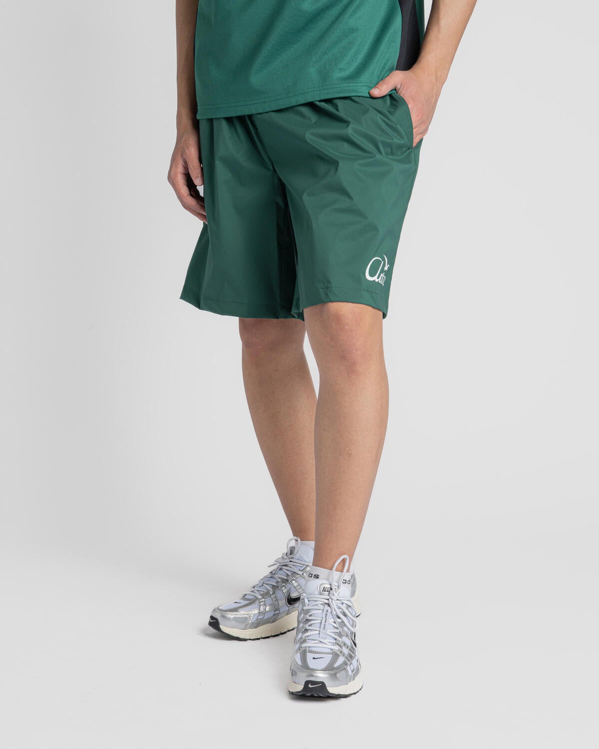 Arte Antwerp Logo Birds Shorts - Image 4