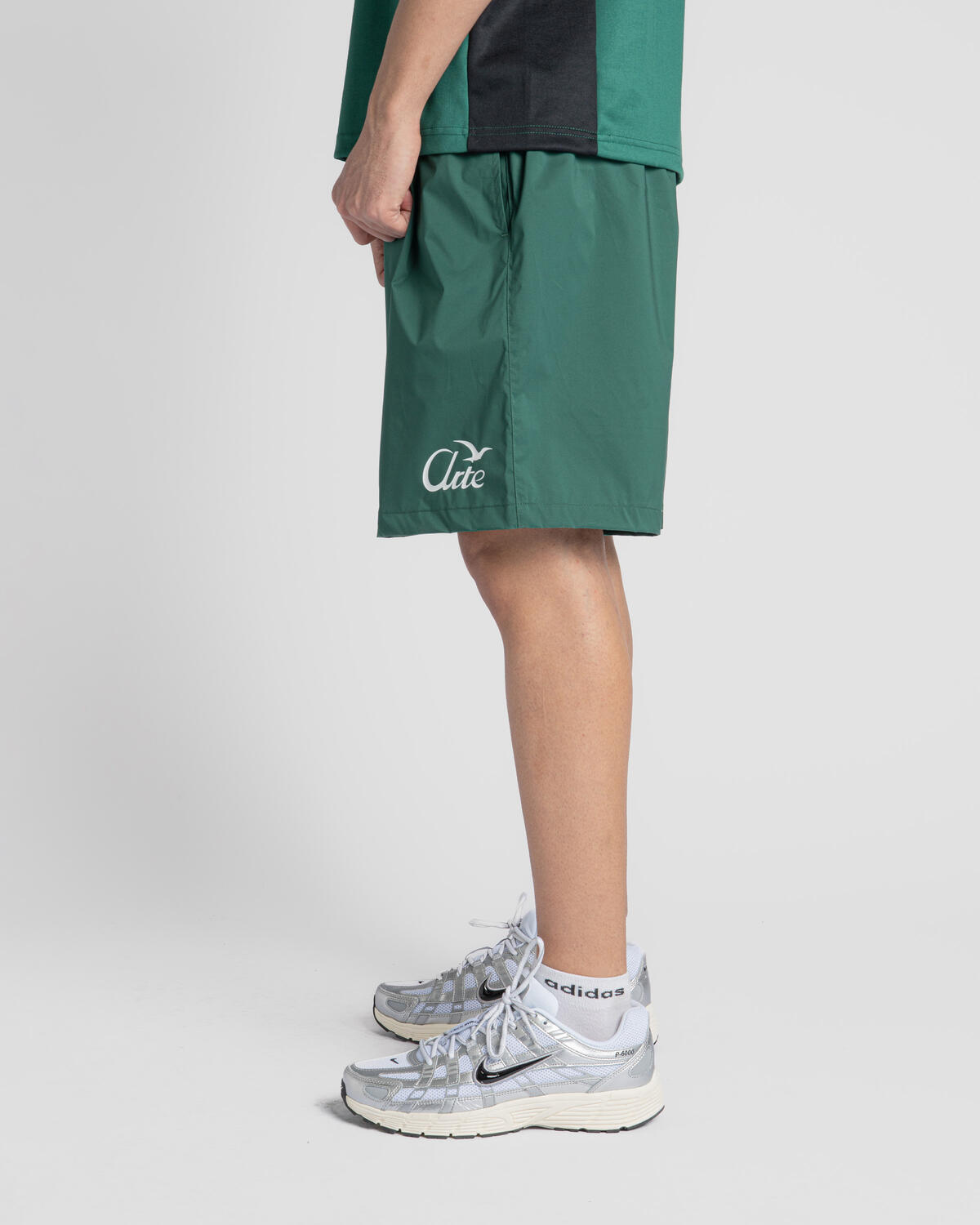Arte Antwerp Logo Birds Shorts - Image 5