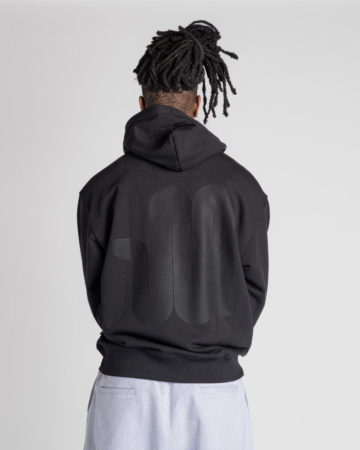 On Running Graphic Club Hoodie - Image 6
