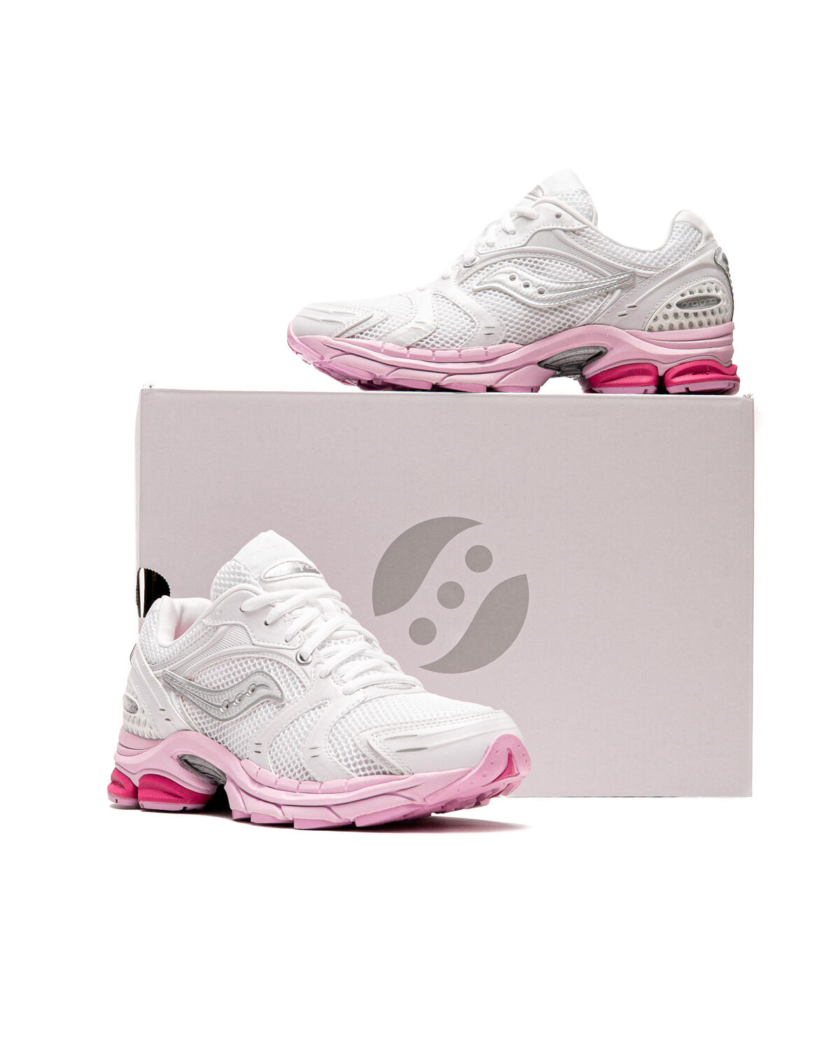 Saucony ProGrid Triumph 4 - Image 6
