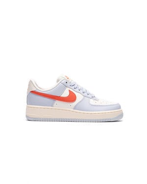 Nike WMNS Air Force 1 '07