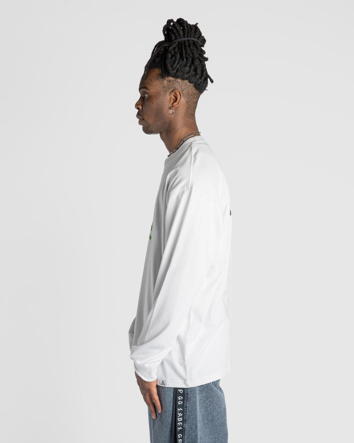 Nike ACG Ants Long Sleeve T-Shirt - Summit White - Image 10