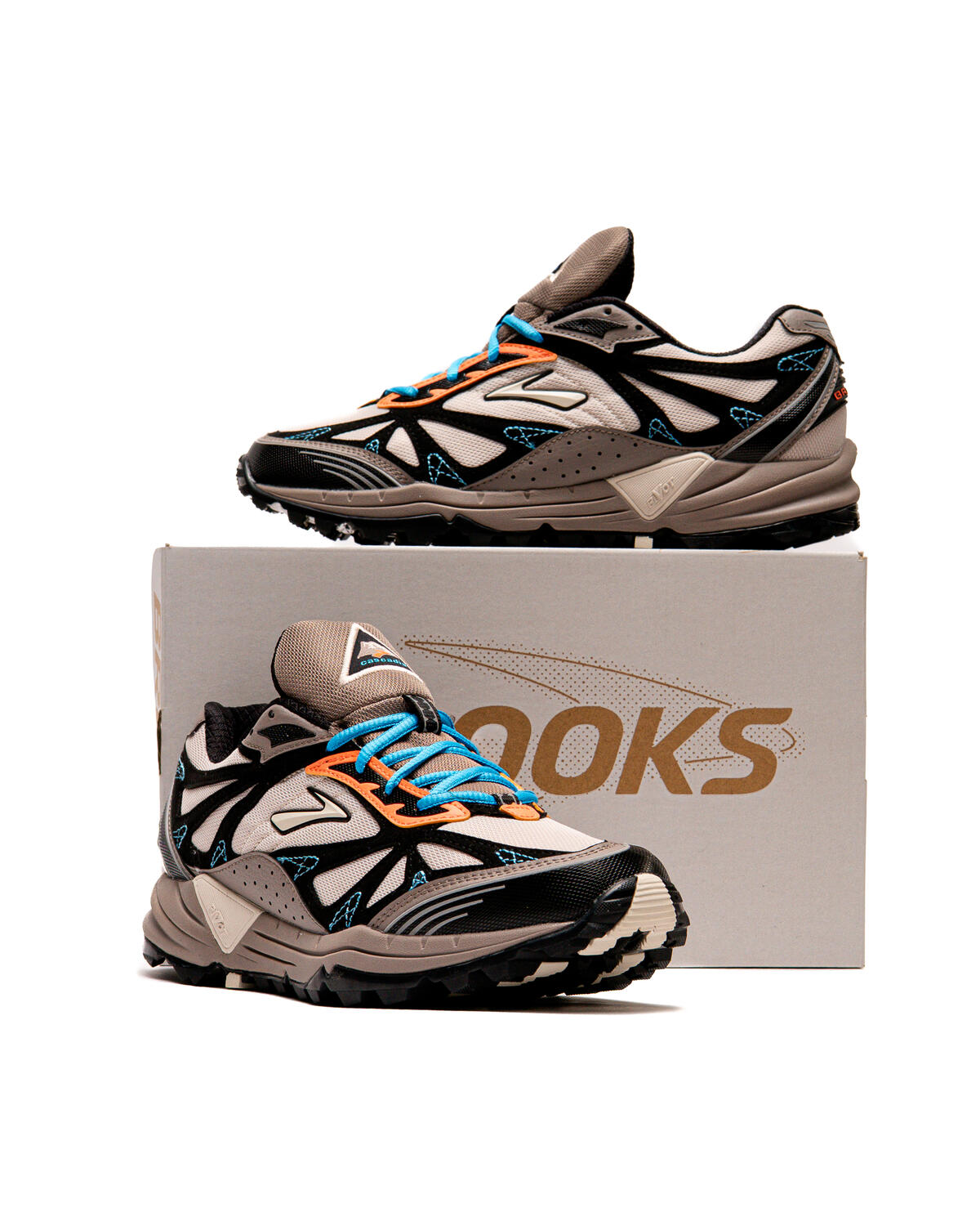 Brooks Cascadia 1 - Moonbeam/Black/Camellia - Image 6