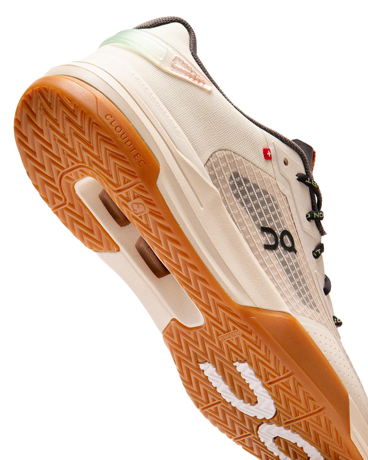 On Running The Roger ADV Z5 'Cream/Almond' - Image 17