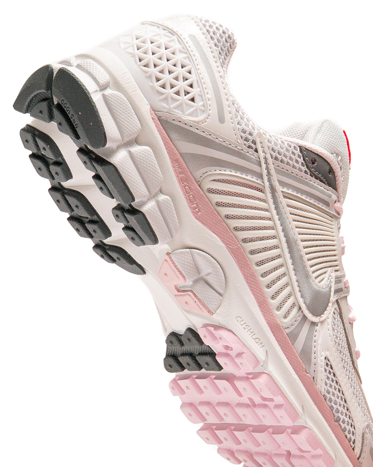 Nike Women's Zoom Vomero 5 Photon Dust/Metallic Silver-Summit White - Image 18