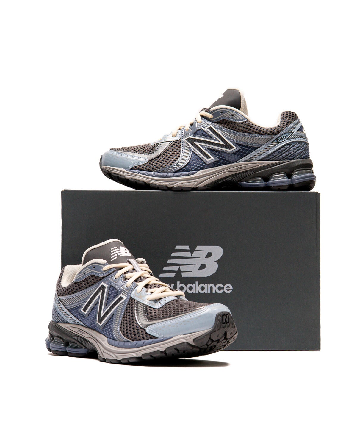 New Balance 860v2 'Arctic Grey' - Image 22