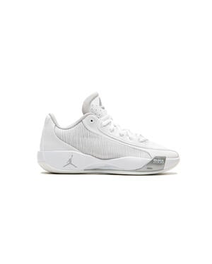 Air Jordan LUKA .77