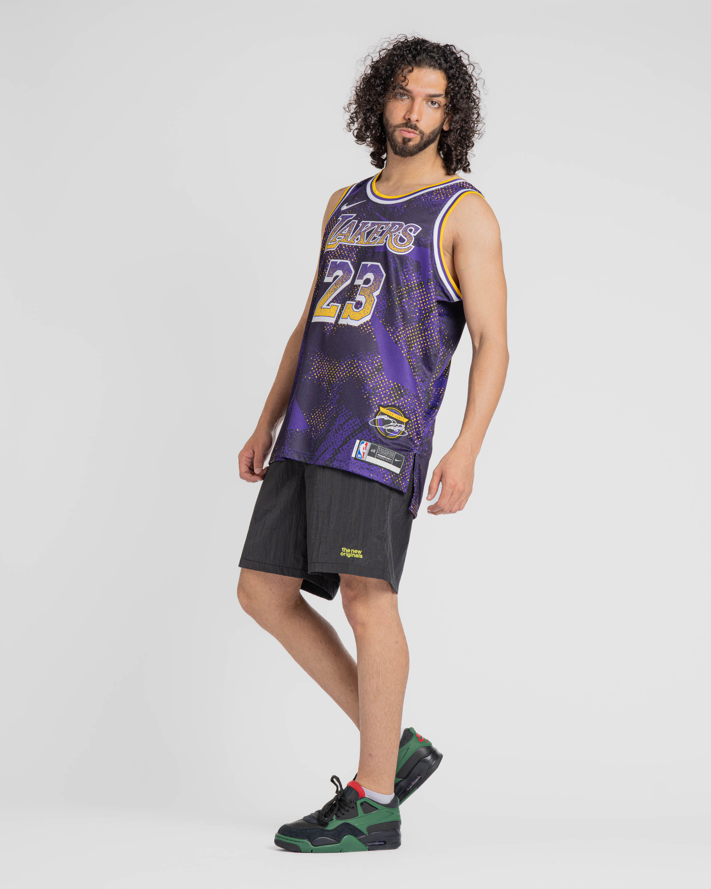 lebron jersey and shorts