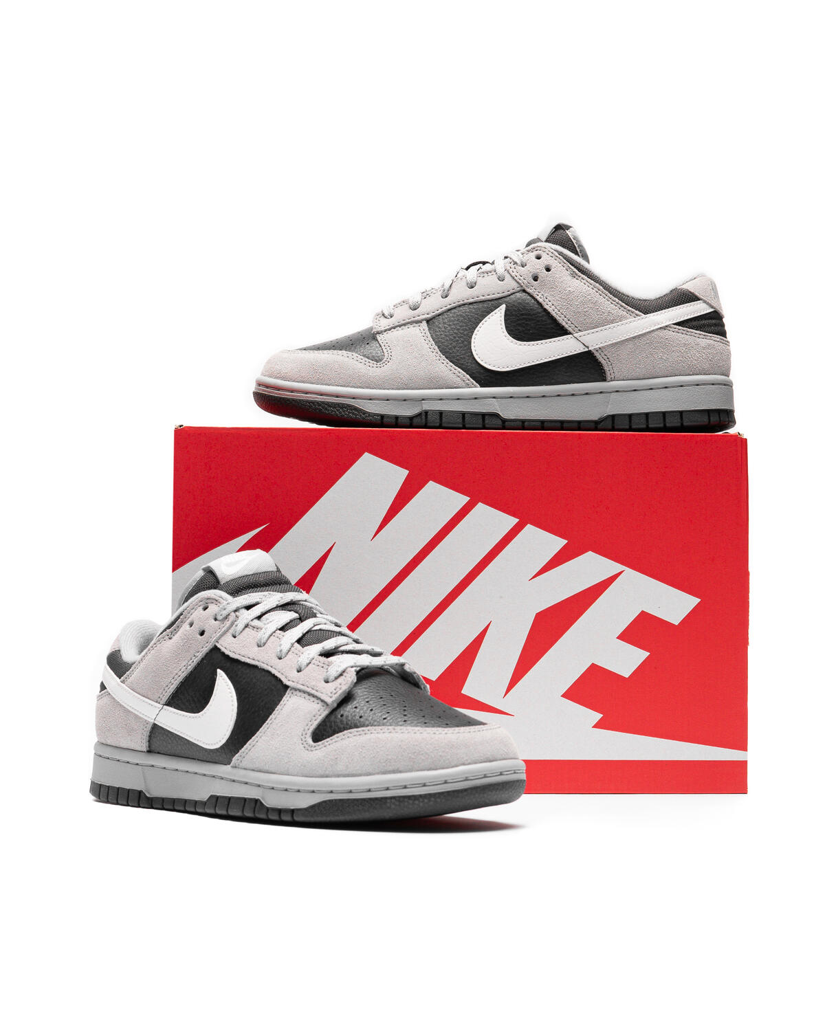 Nike Dunk Low - Image 19