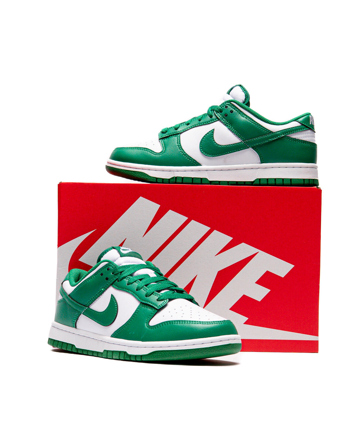 Nike Dunk Low Retro - White / Malachite - Image 31