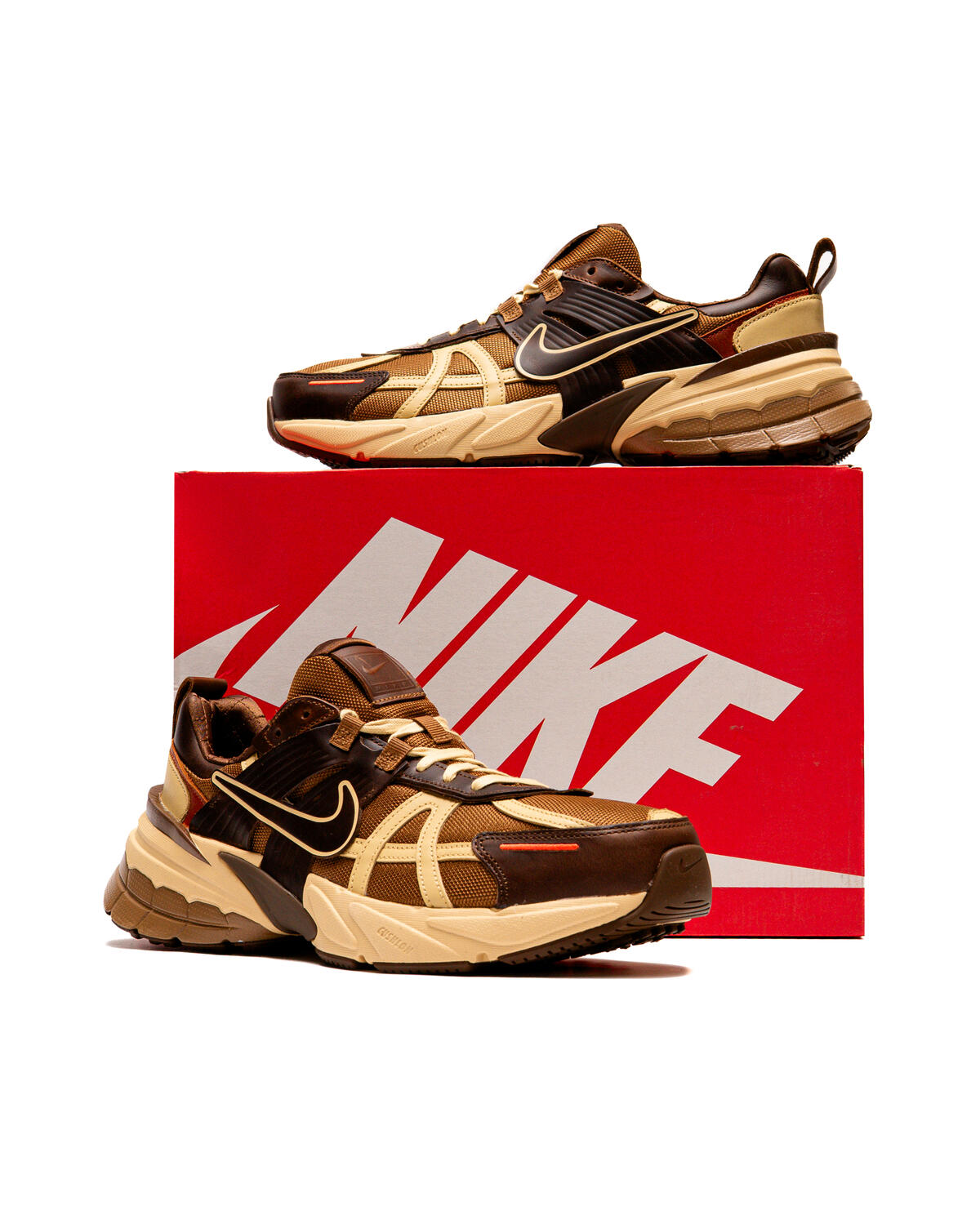 Nike V2K RUN Beige / Brown - Image 6