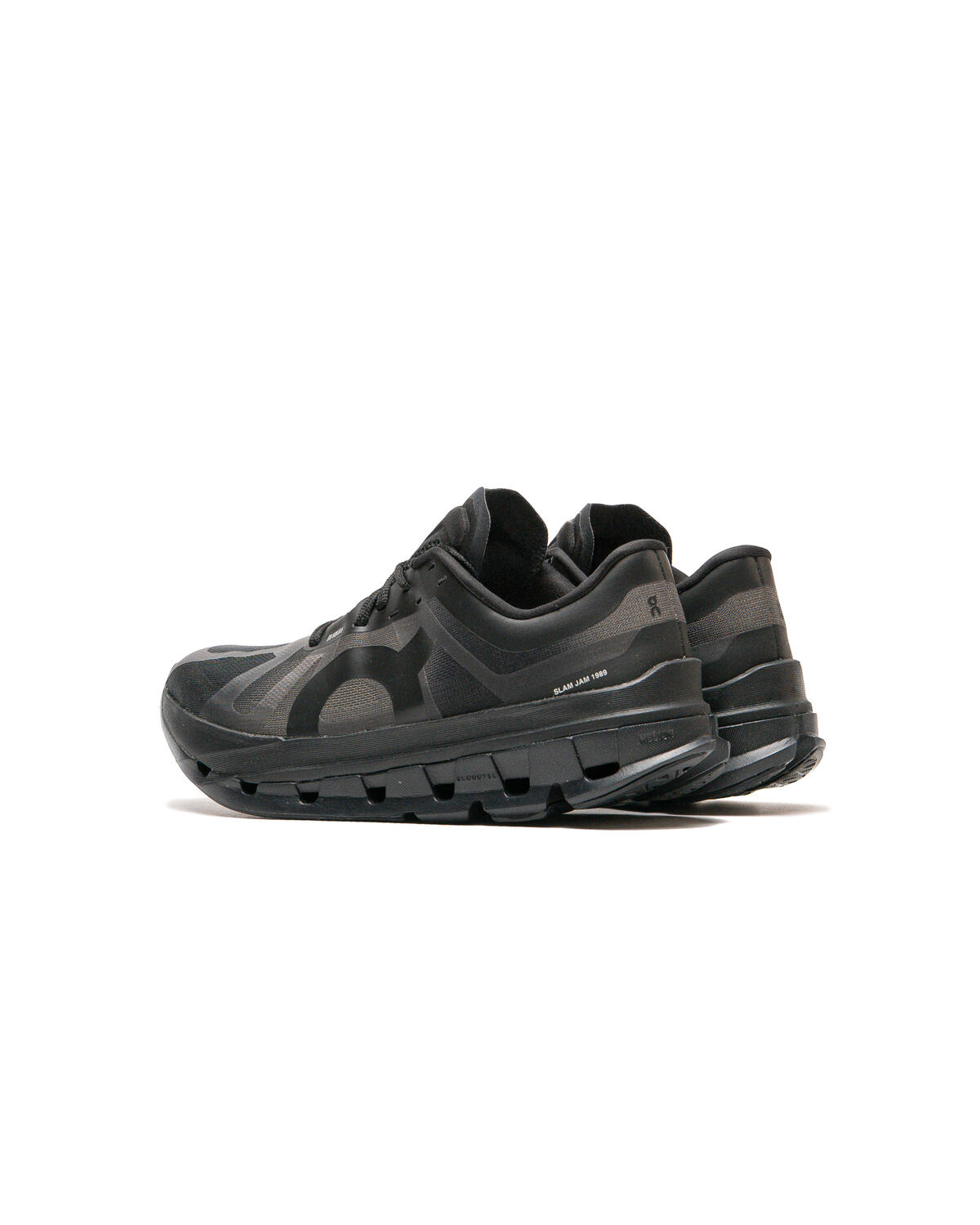 On Running x Slam Jam WMNS Cloudflow 5 - Image 11
