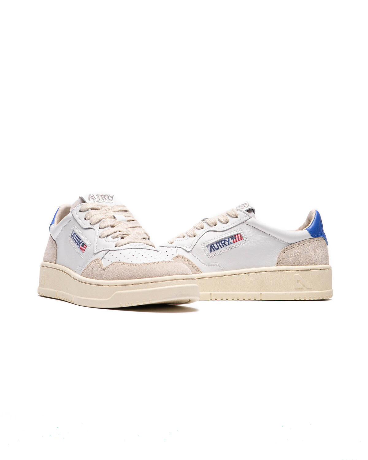 Autry Action Shoes WMNS Medalist Low - Image 5