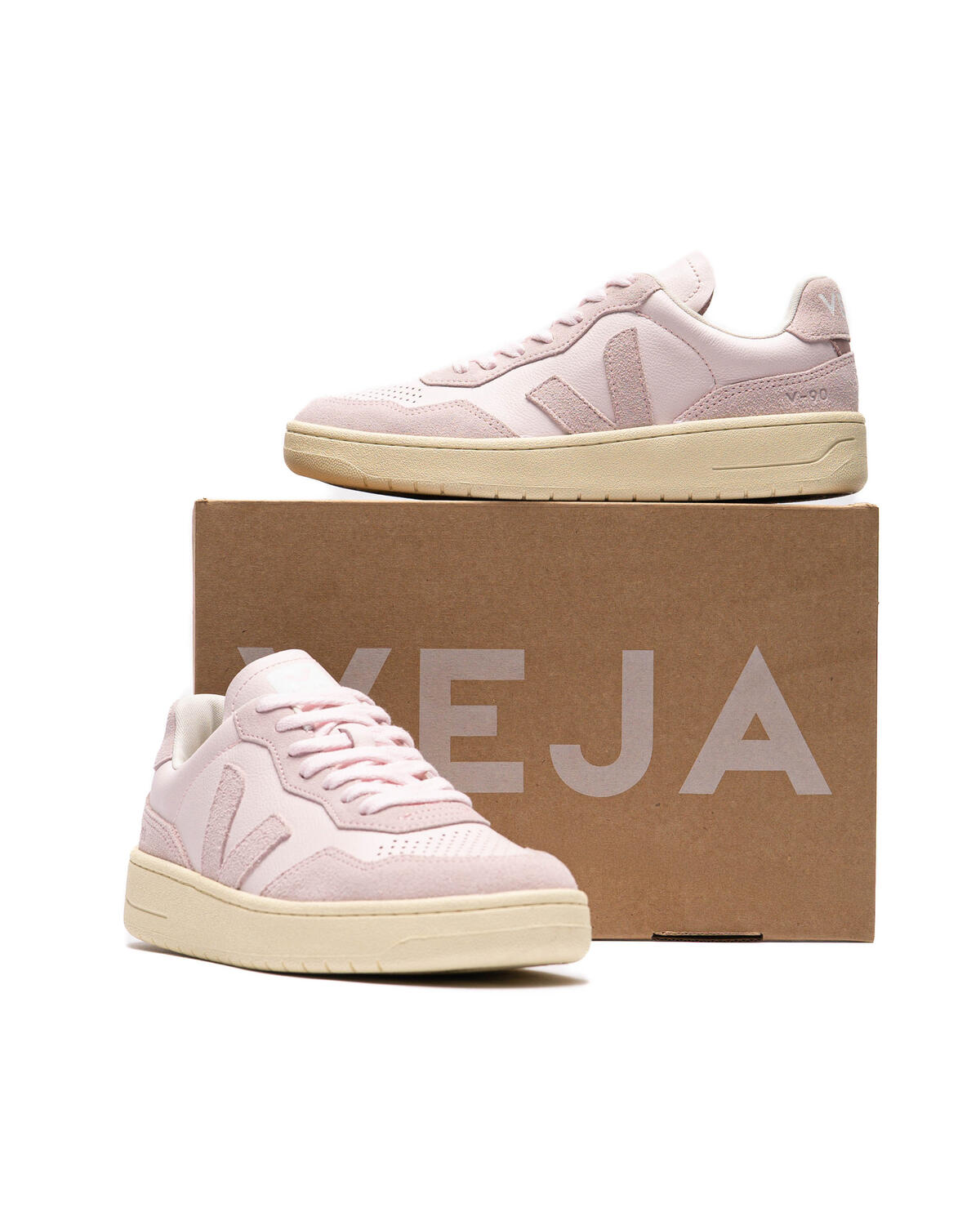 Veja V-90 O.T. W (Women's) - Image 10
