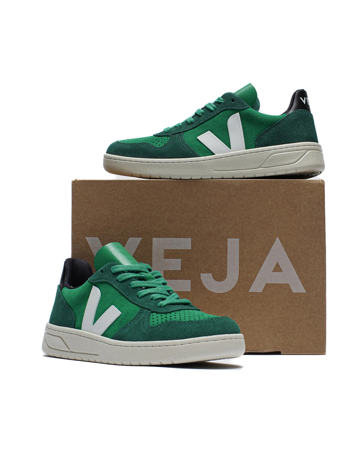 Veja V-10 Suede Shoe - Emeraude/Pierre Black (Women's) - Image 15