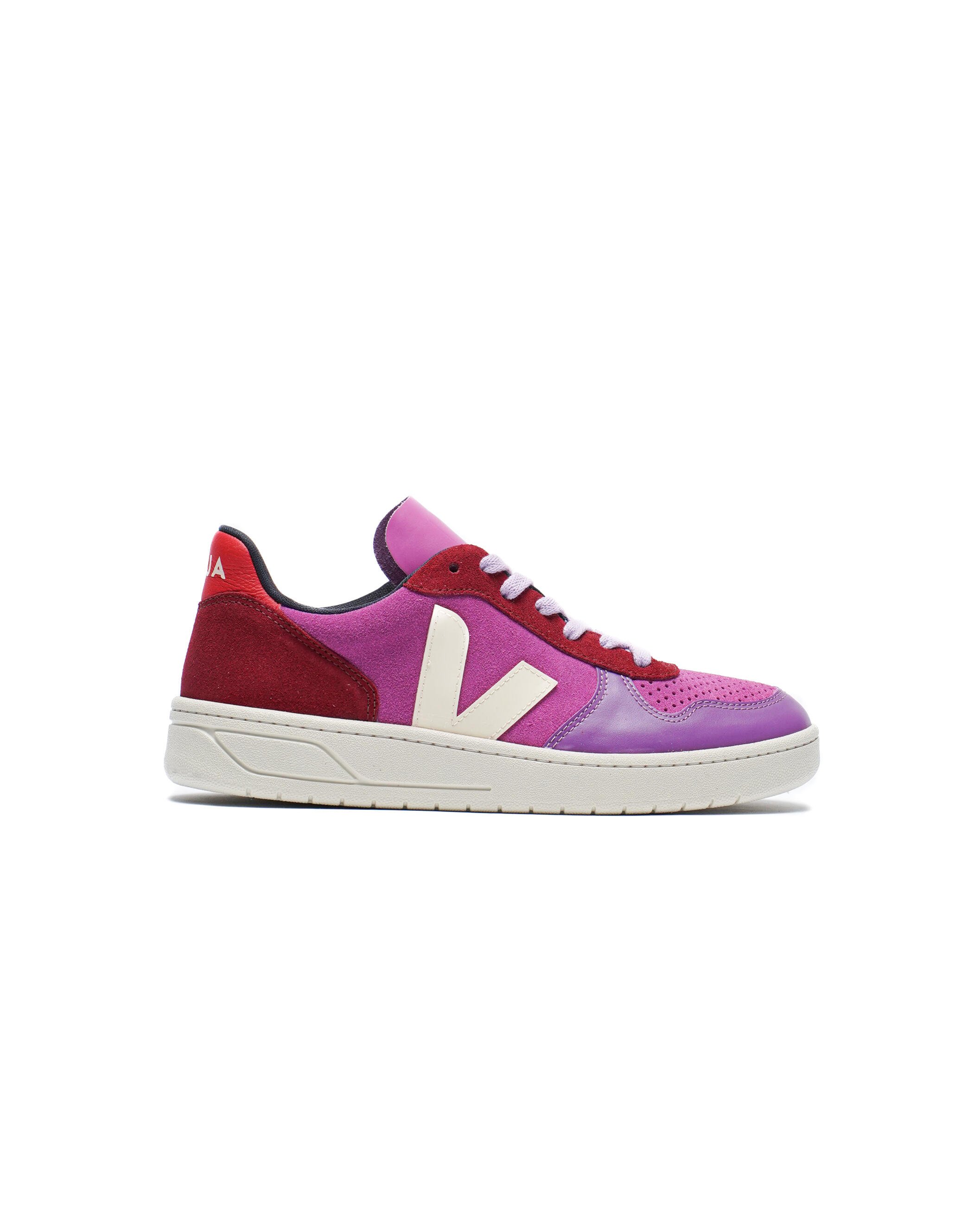 Veja WMNS V-10