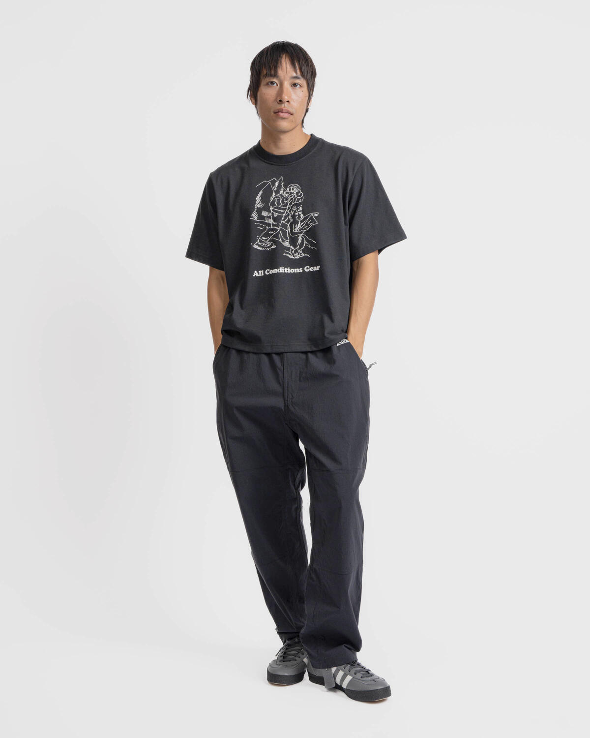 Nike ACG UV Hiking Pants Black/Anthracite/Summit White - Image 14