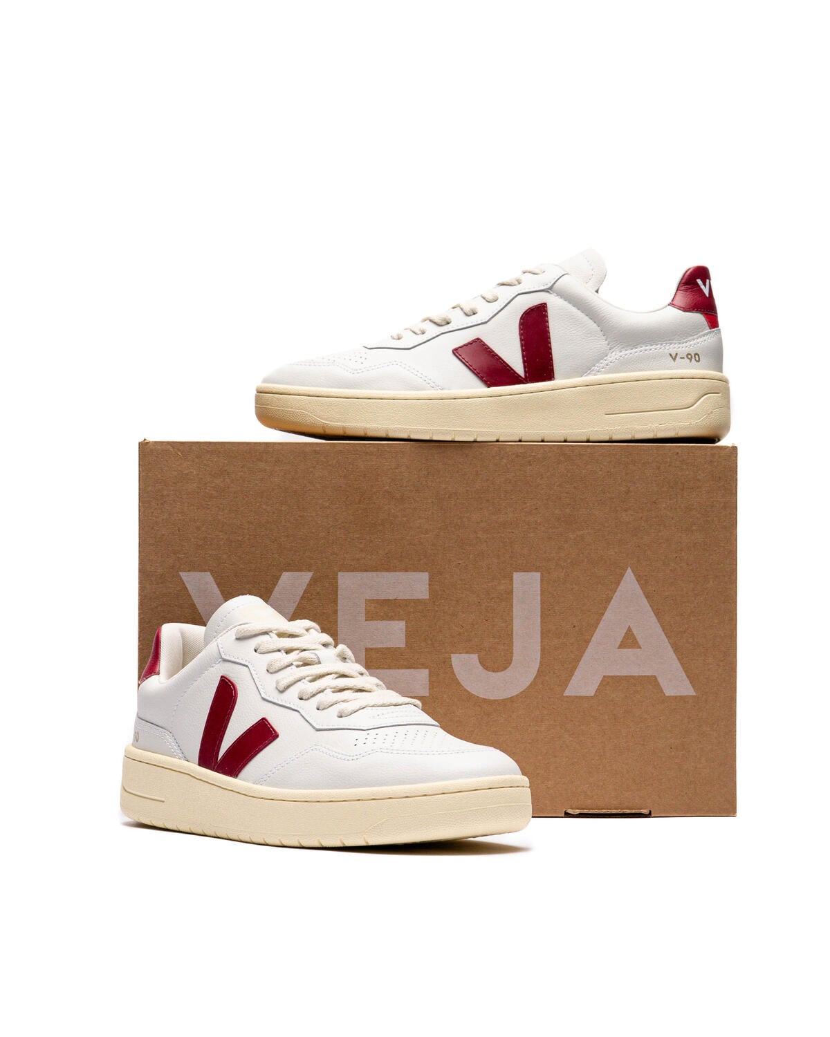 Veja V-90 O.T. Leather - Image 6