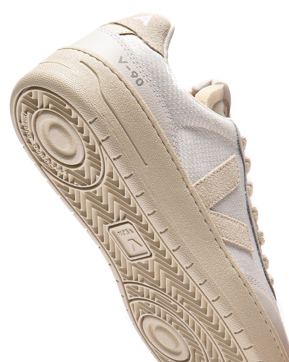 Veja WMNS V-90 B-MESH - Image 7