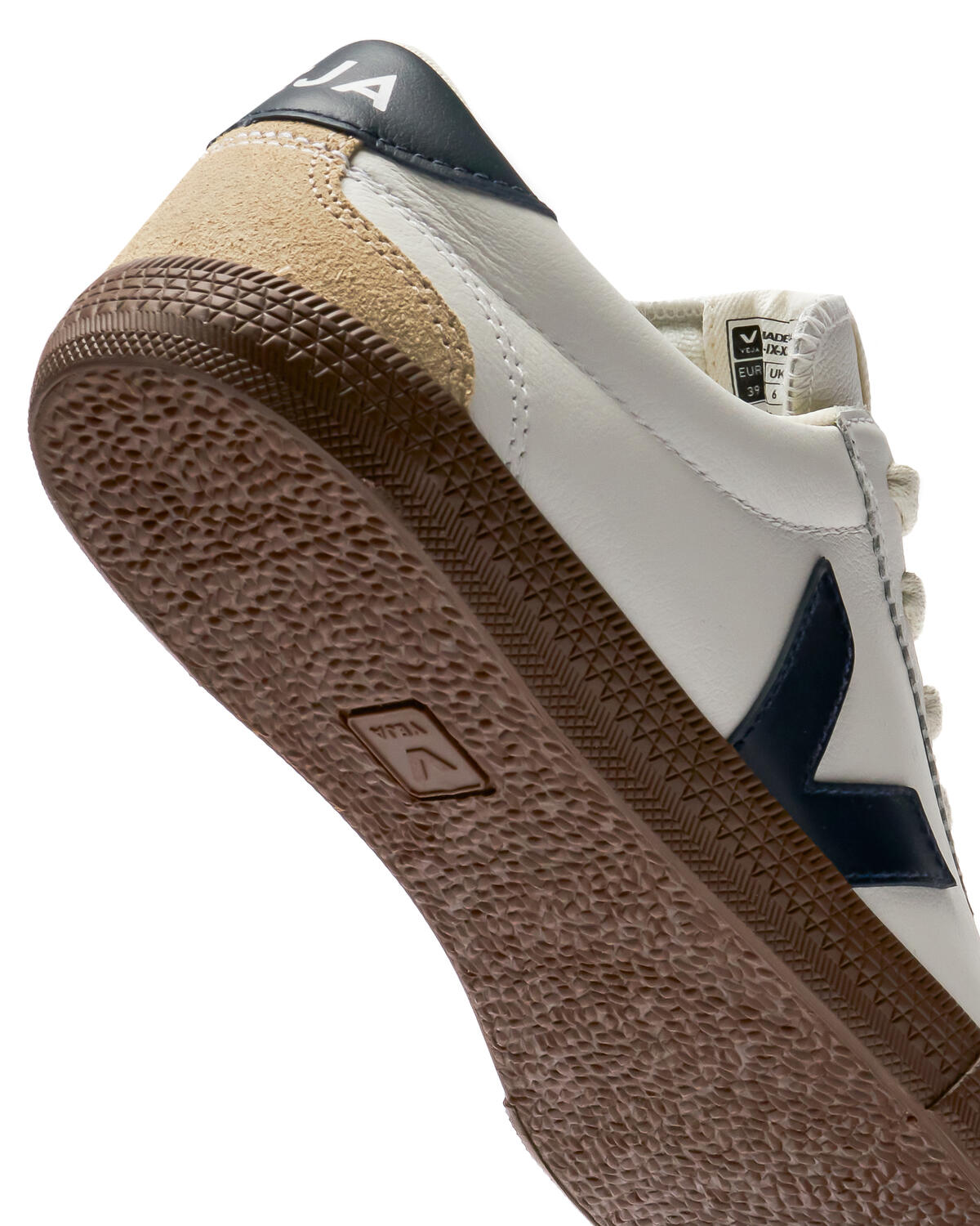 Veja W Volley O.T. Leather (Women's) - Image 20