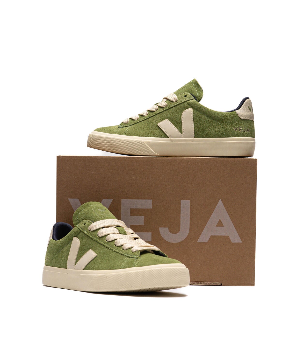 Veja WMNS Campo Suede - Image 6