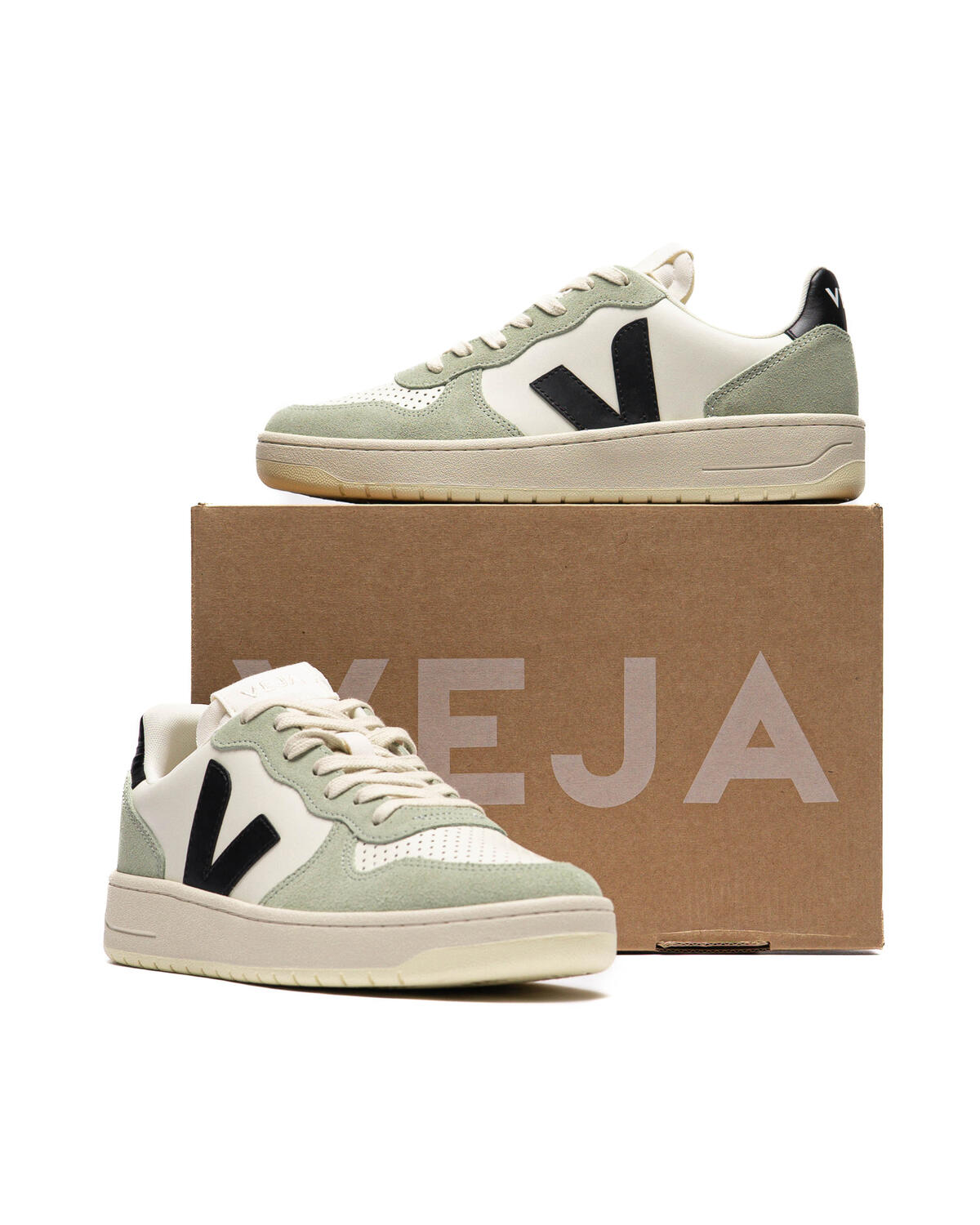 Veja V-10 Leather Pure Black / Clay (Women's) - Image 6