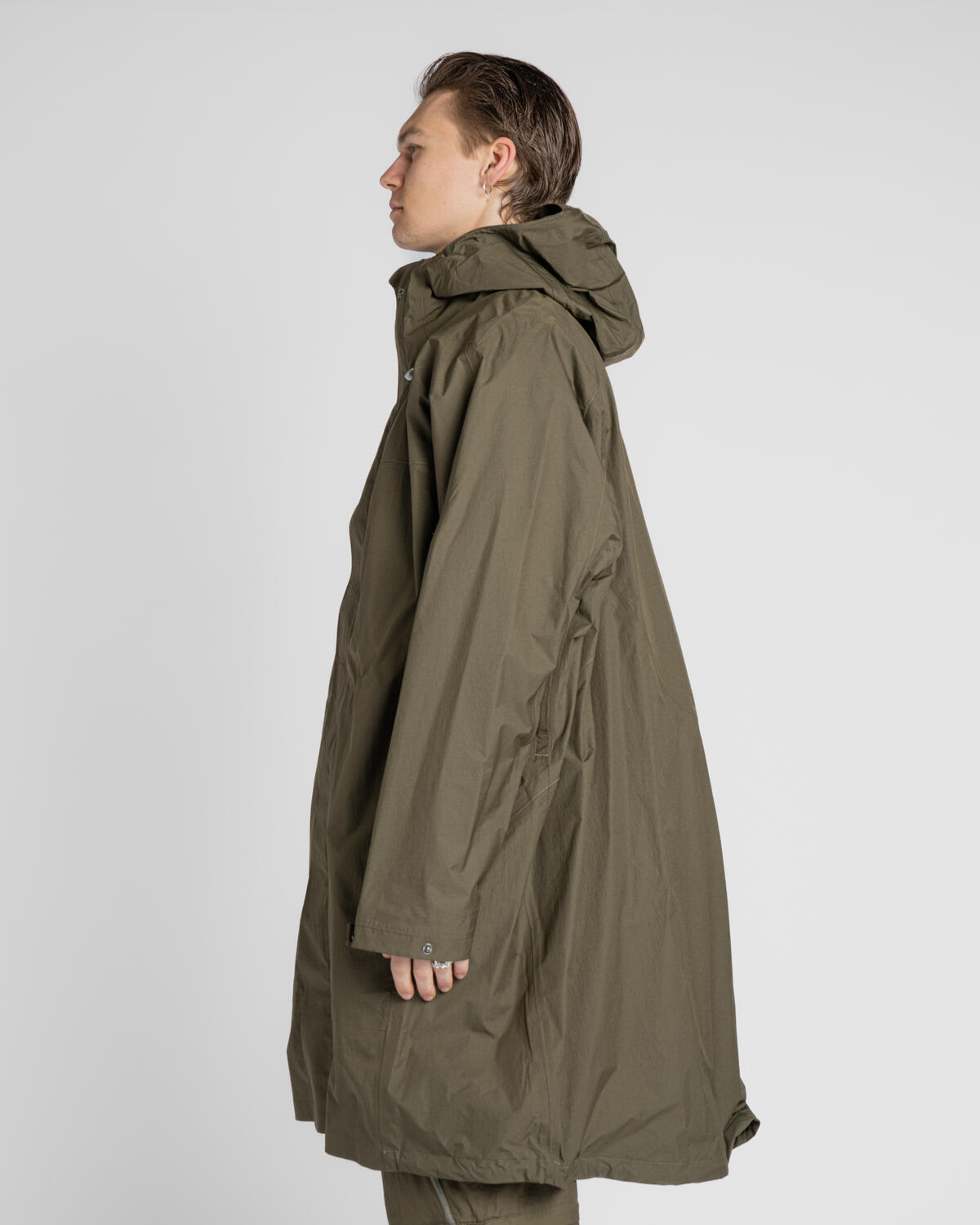Oakley Latitude Flight Vest Poncho - Image 5