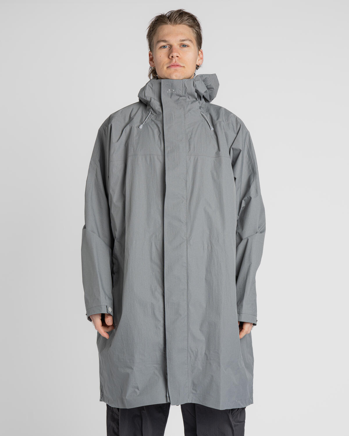 Oakley Latitude Flight Vest Poncho - Image 4