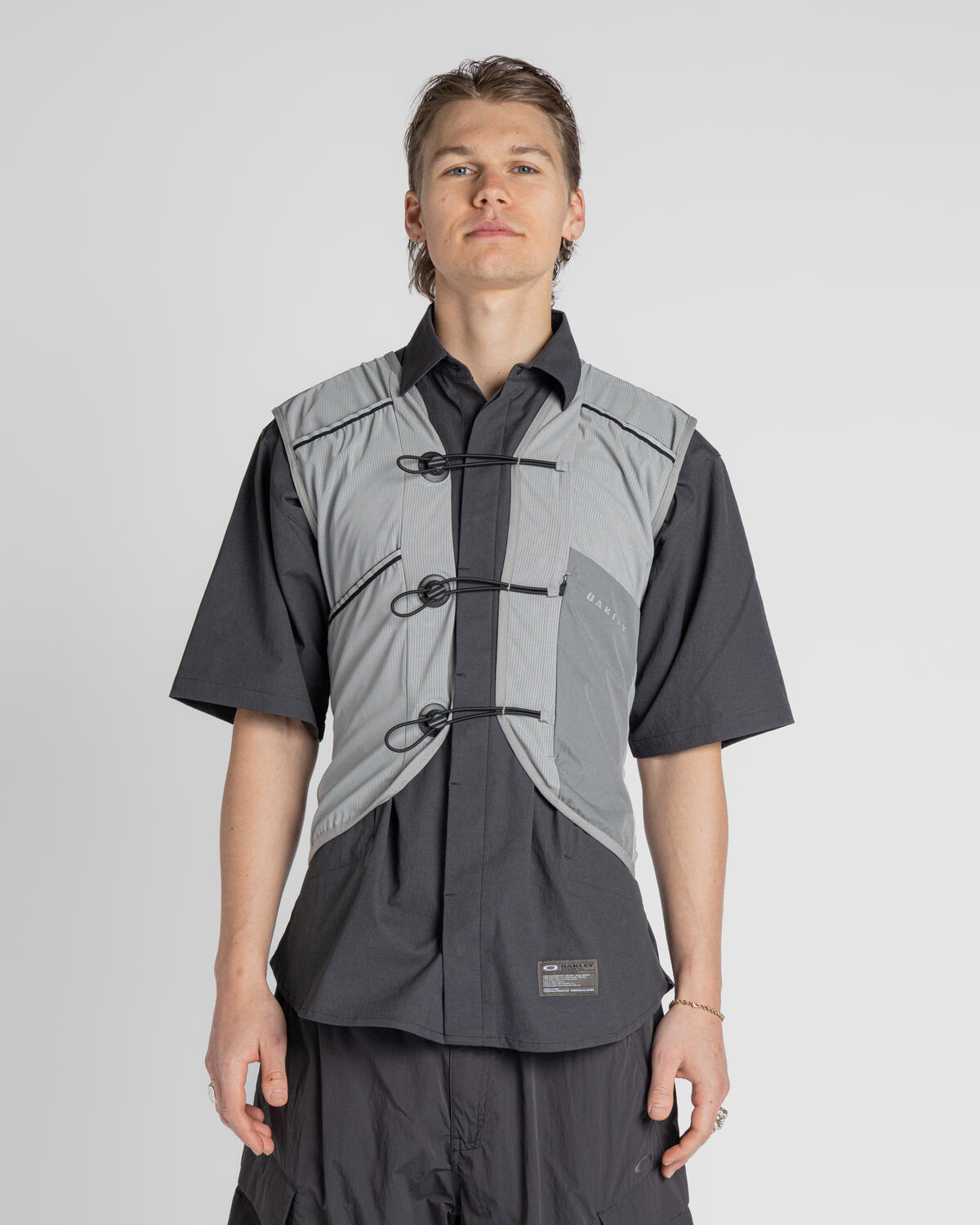 Oakley Latitude Flight Vest Poncho - Image 9