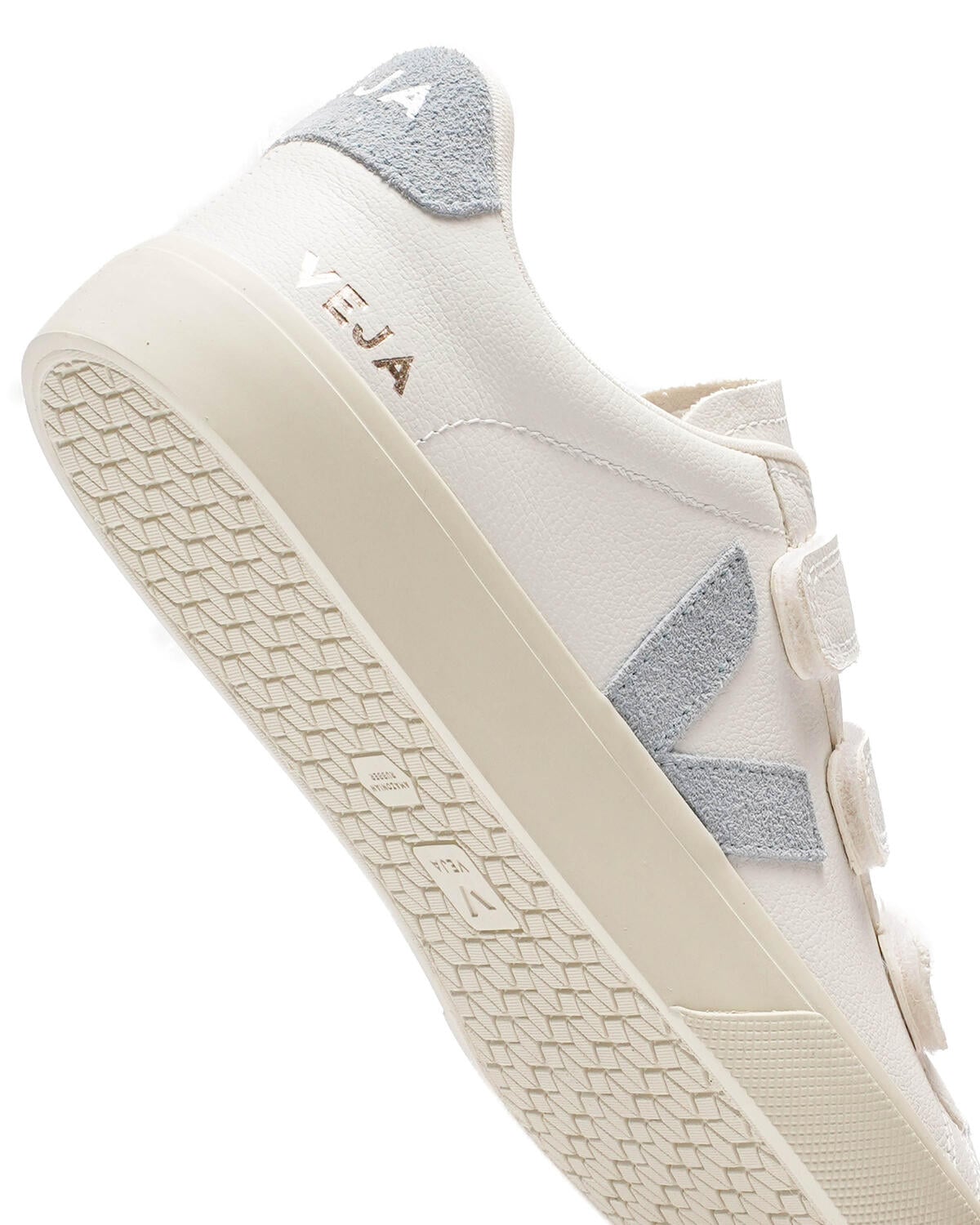 VEJA Recife Chfree Leather Unisex Sneakers (Women's) - Image 10