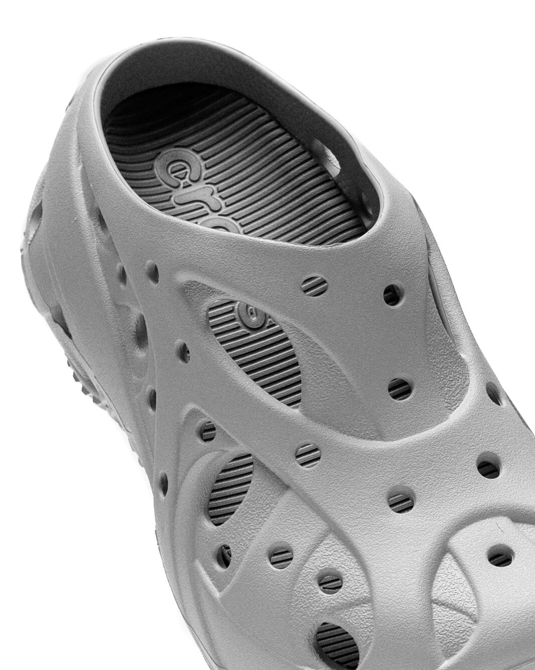 Crocs WMNS Caged Clog - Image 6