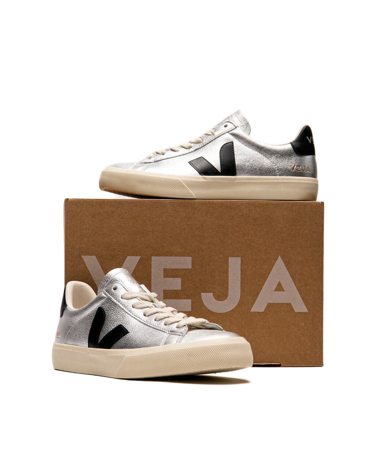 VEJA Campo Leather Womens Lifestyle Shoes - Image 6