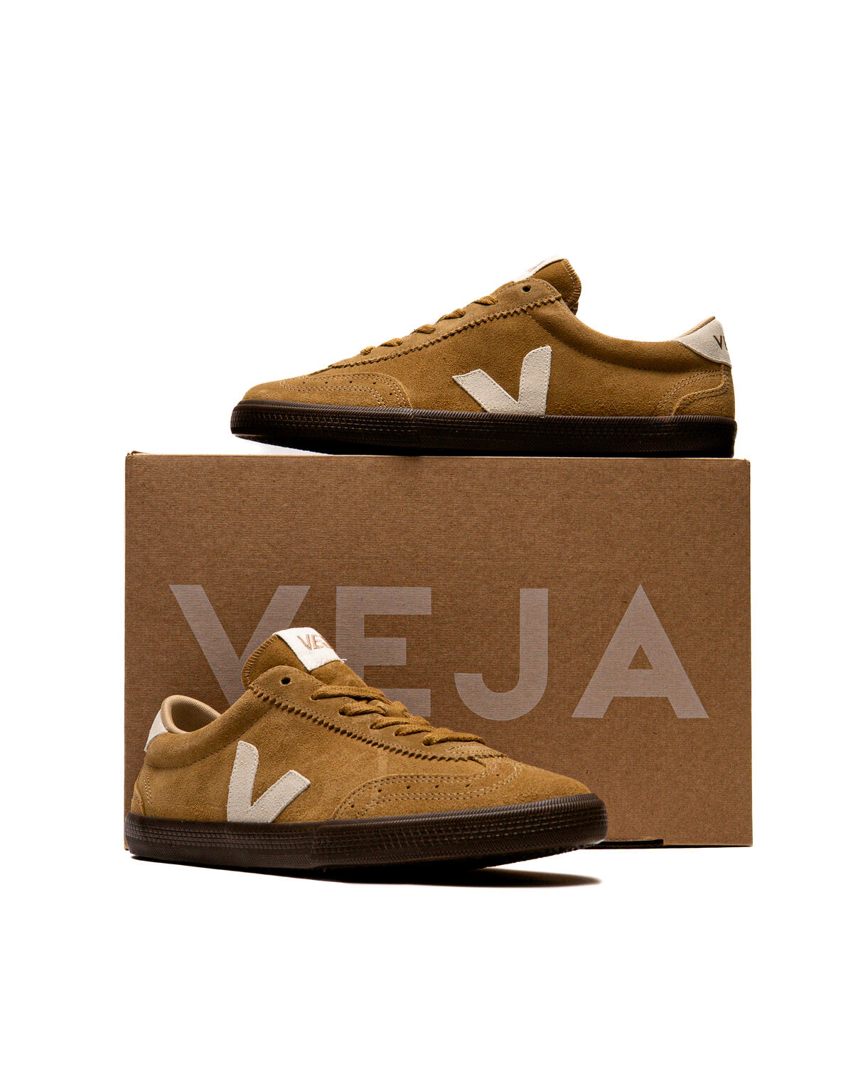 Veja Volley Suede - Image 13